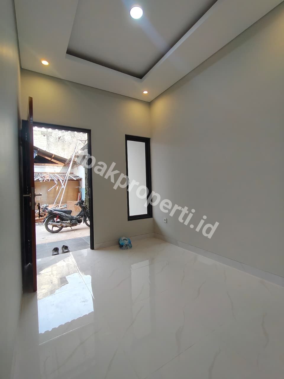 Foto Rumah Minimalis Dalam Cluster Siap Huni Di Lubang Buaya Jakarta Timur - 5