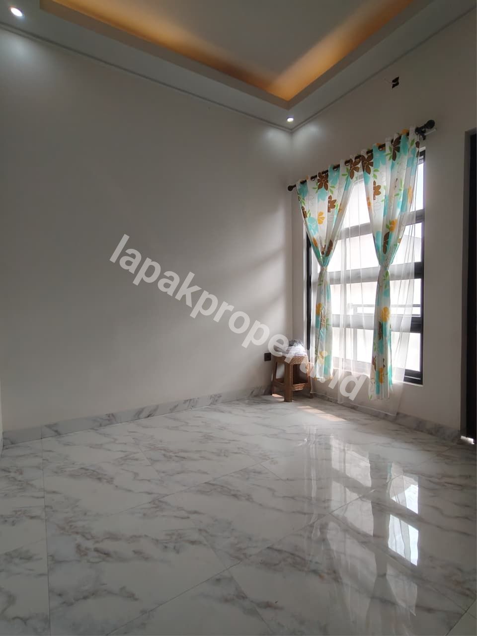 Foto Rumah Baru Dalam Twonhouse Di Cipayung Jakarta Timur - 4