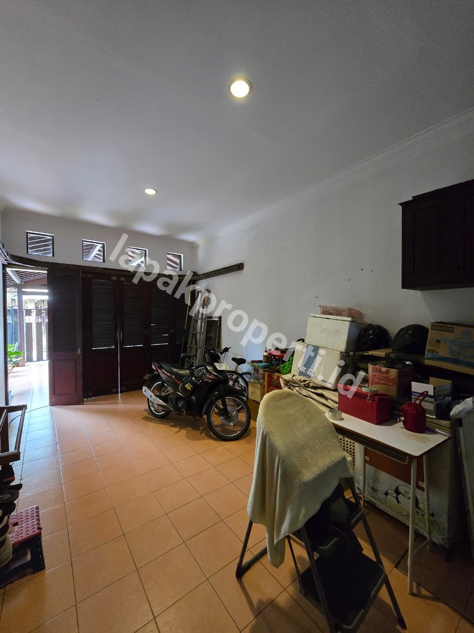 Foto Dijual Rumah Secondary Dalam komplek Asri Di Pondok Kelapa Jakarta Timur - 3