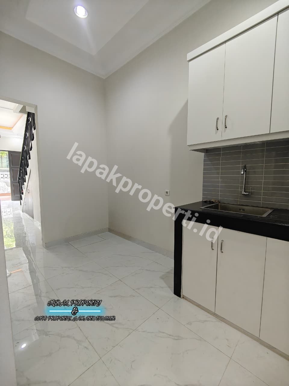 Foto Dijual rumah Baru Dalam Komplek Di Pondok Kelapa Jakarta Timur - 11