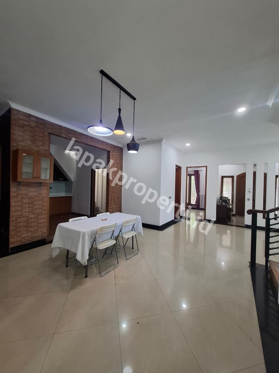 Foto Dijual rumah Secondary Dalam Cluster Siap Huni - 6