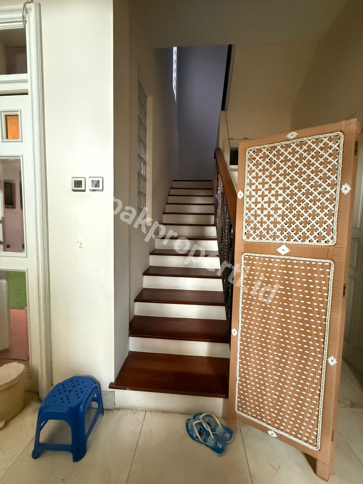 Foto Dijual Rumah Secondary Dalam komplek Di Jatibarang Pulo gadung Jakarta Timur - 8