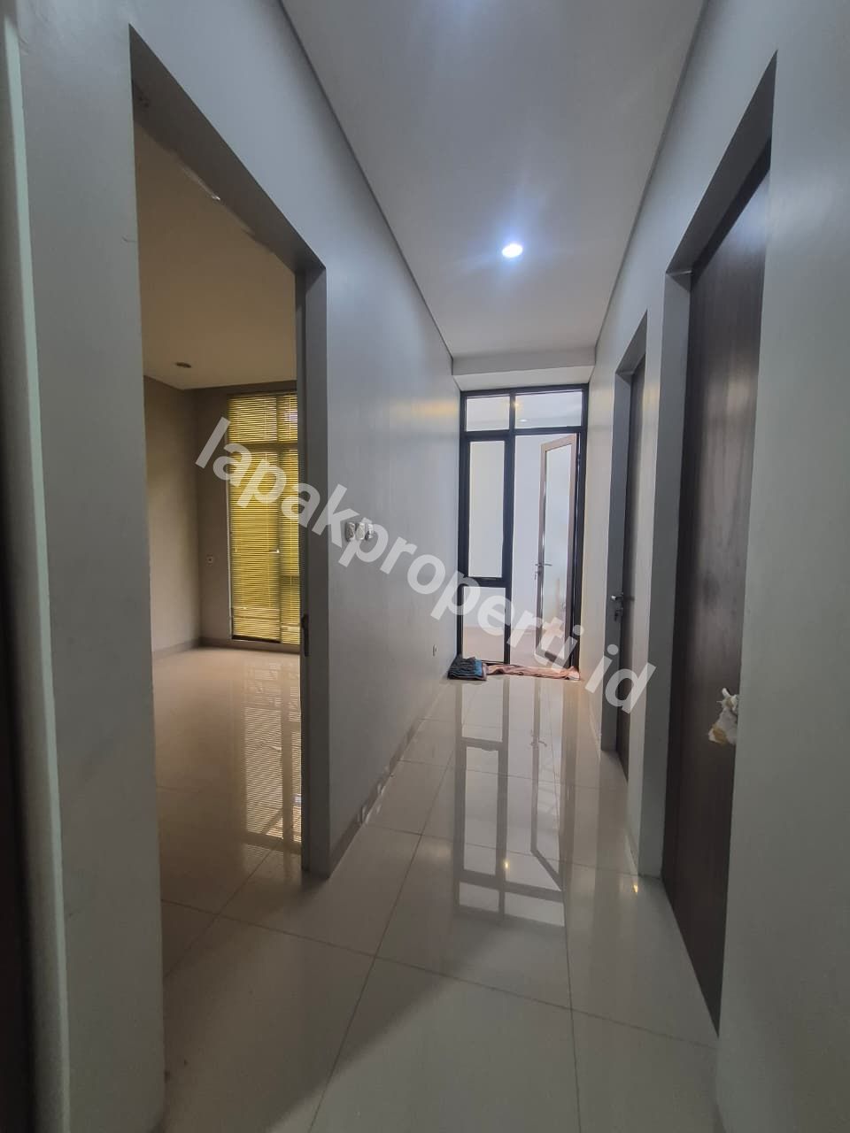 Foto Dijual Rumah Secondary Dalam Cluster Siap Huni - 5
