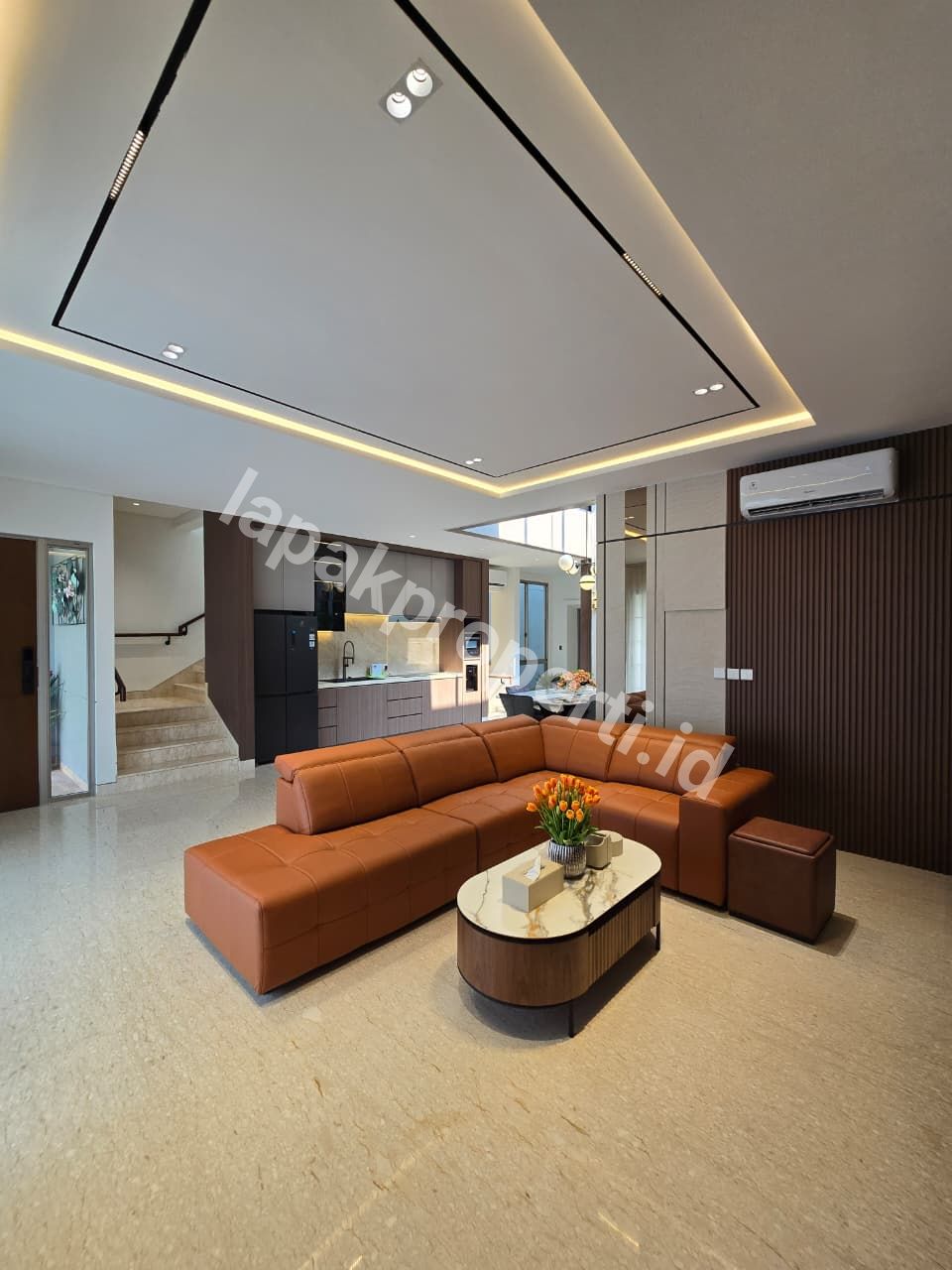 Foto Rumah Mewah Full Furnished Dalam komplek Elite Di Pulomas Jakarta Timur - 8