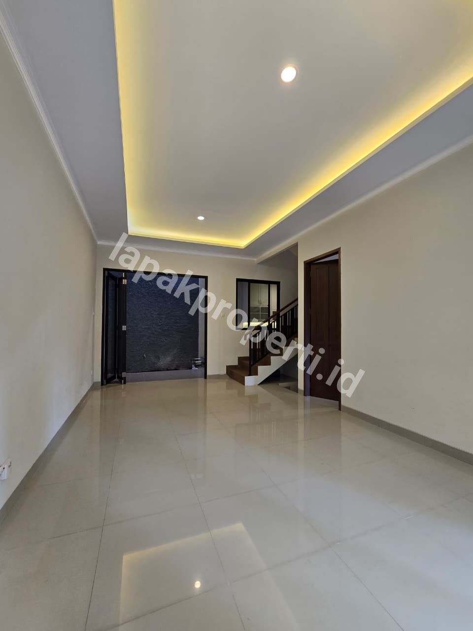 Foto Dijual Rumah Terawat Dalam Twonhouse Di Condet Jakarta Timur - 3
