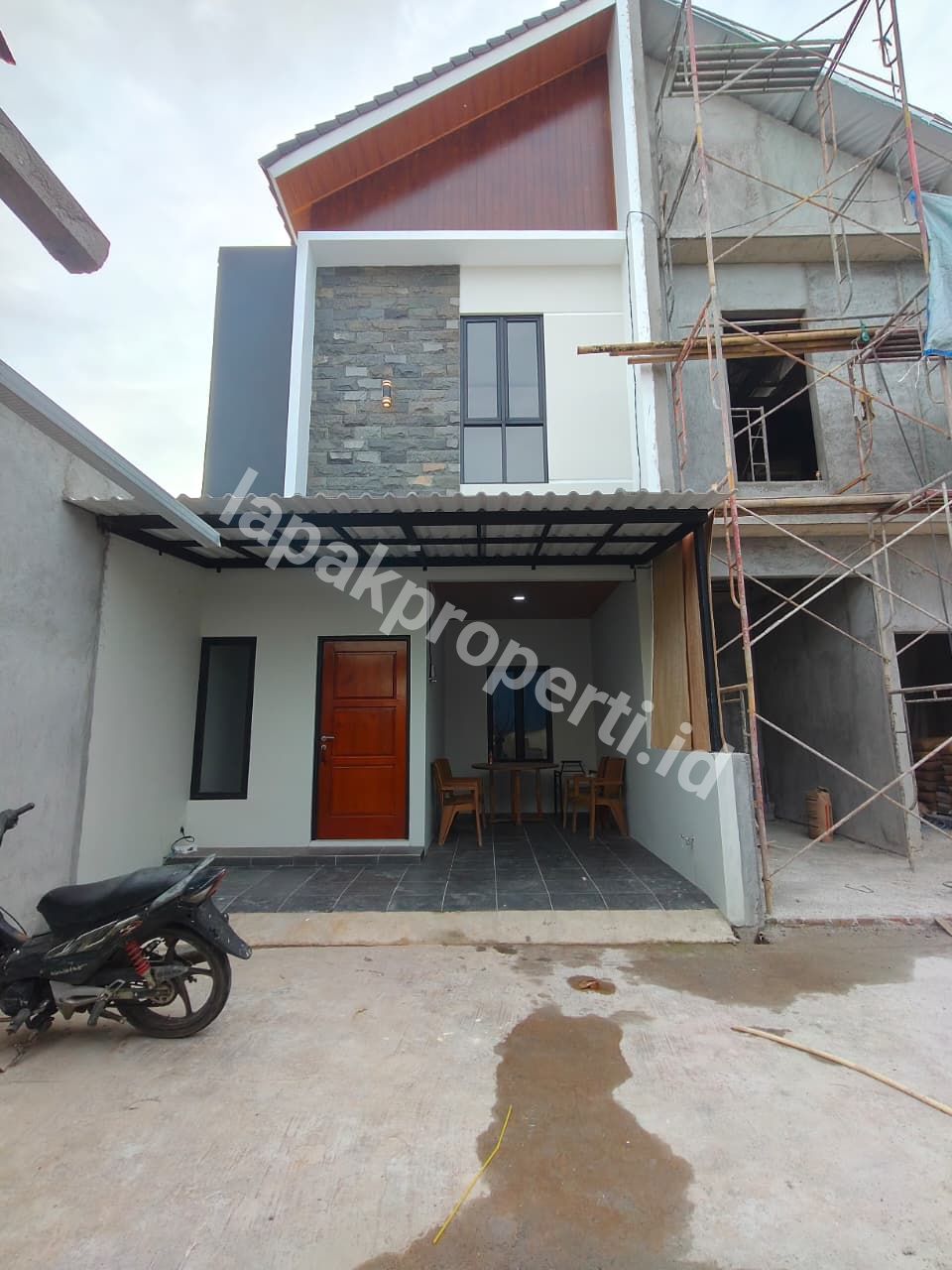 Rumah Minimalis Dalam Cluster Siap Huni Di Lubang Buaya Jakarta Timur