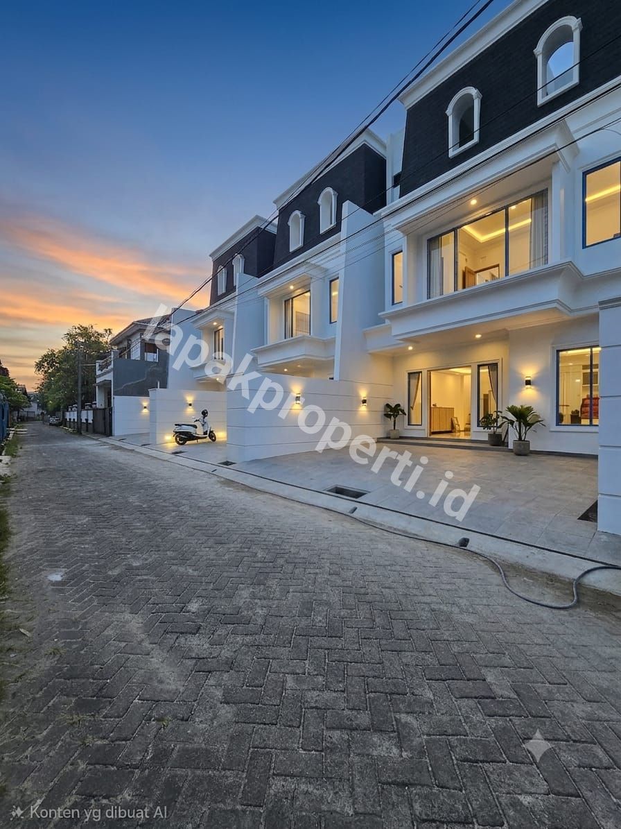 Foto Brand New Rumah Dalam Komplek Design Classic Modern - 8