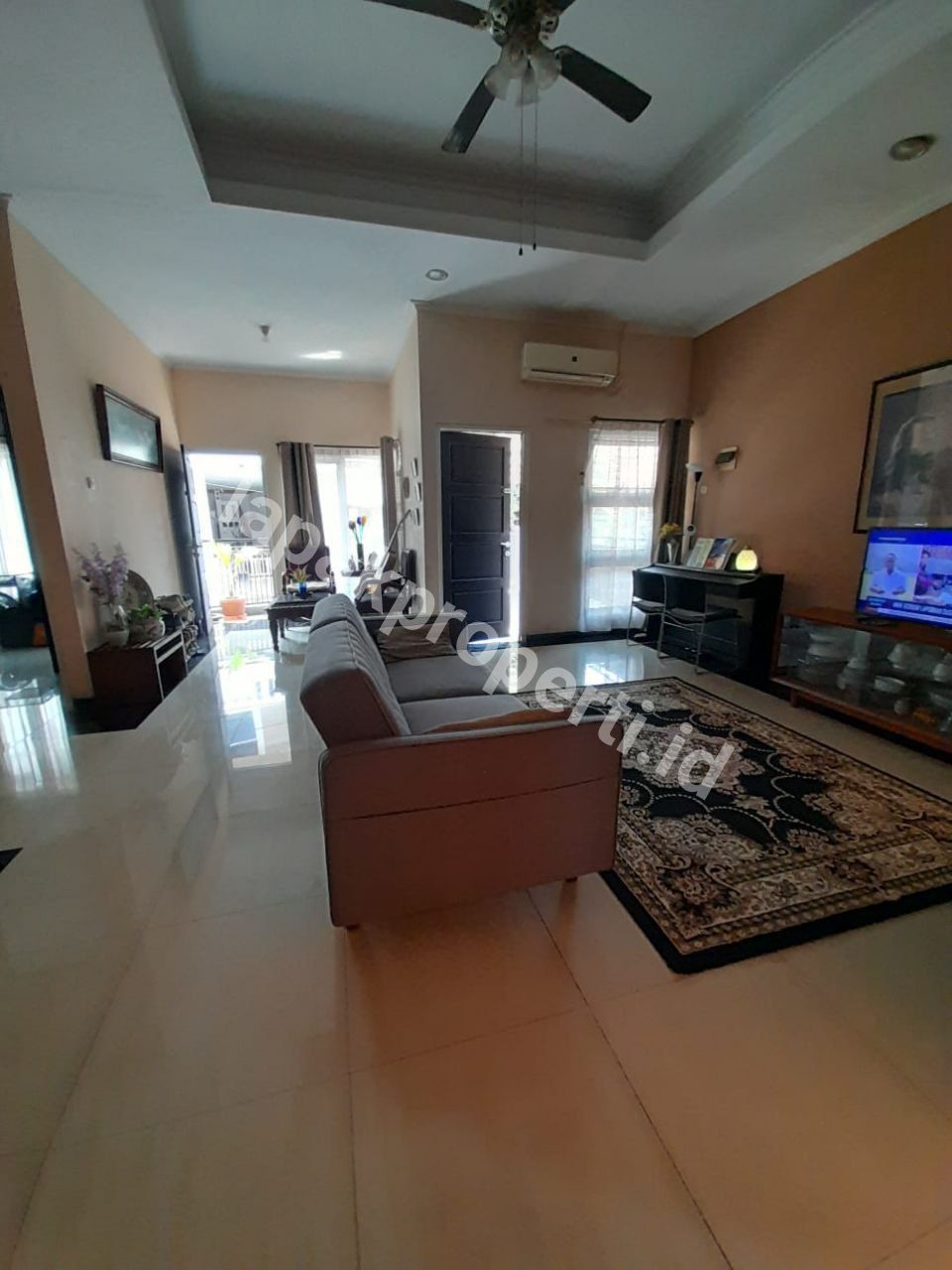 Foto Dijual rumah Secondary Dalam komplek Di Pondok Kelapa Jakarta Timur - 4