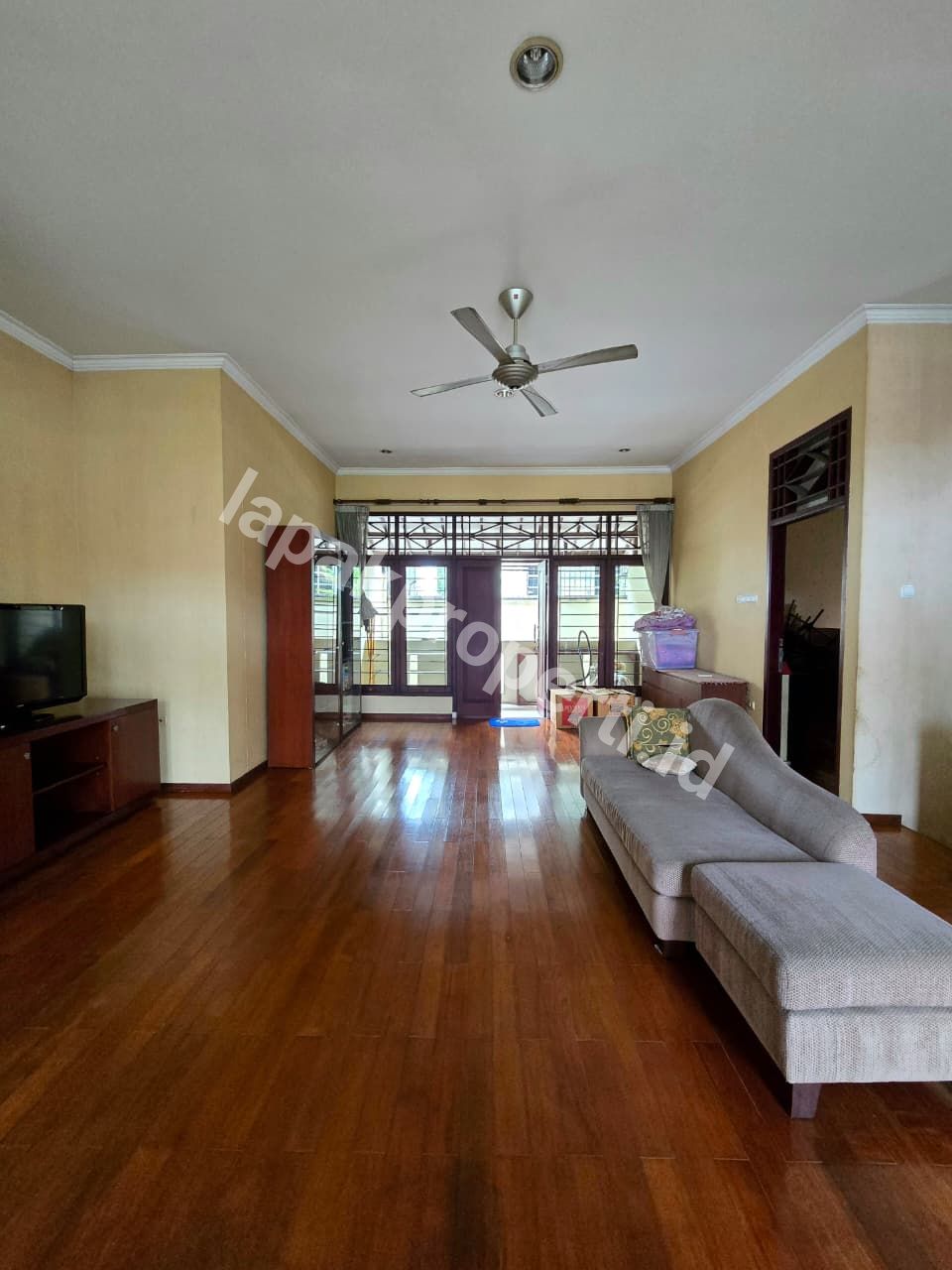 Foto Dijual Rumah Secondary Dalam komplek Asri Di Pondok Kelapa Jakarta Timur - 14