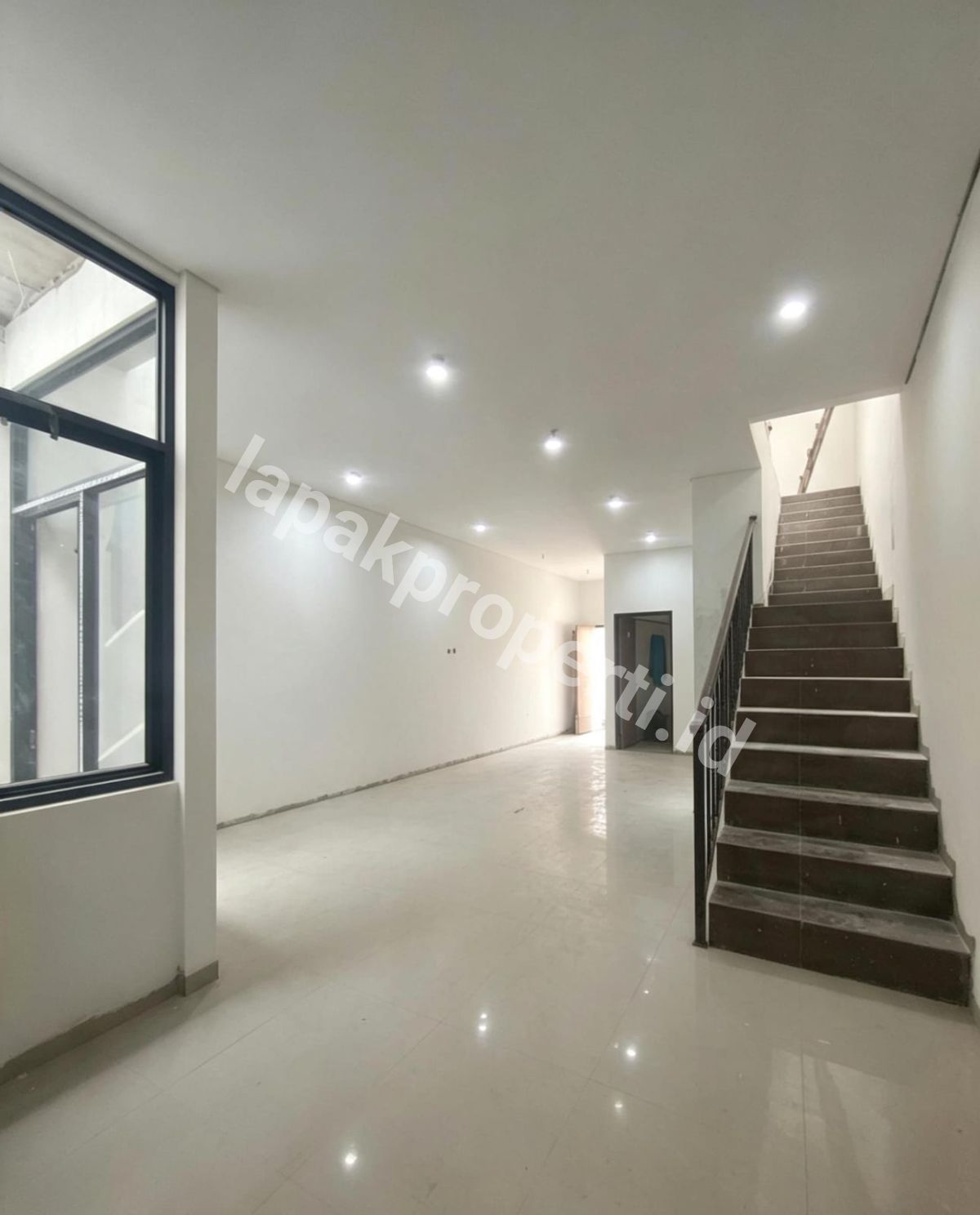 Foto Dijual Rumah Baru Non komplek Di Cipinang Kebembem - 2