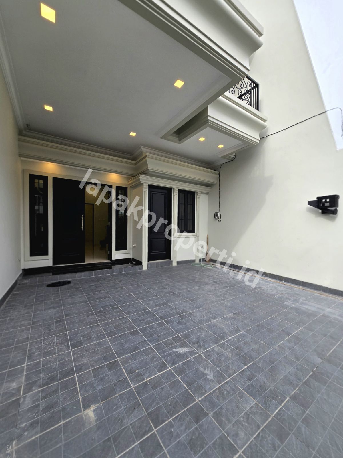 Foto Rumah Baru Dekat Mall Arion Di Rawamangun Jakarta Timur - 9