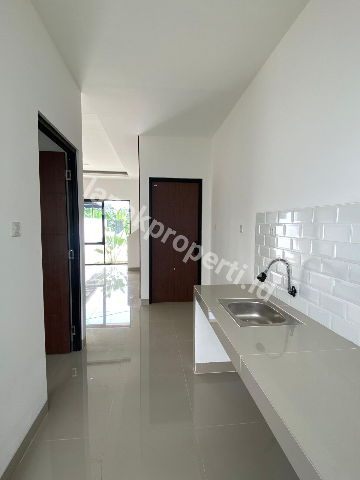 Foto Rumah Cantik 2 Lantai dalam Komplek Bebas Asri di Jatiasih Kota Bekasi - 10