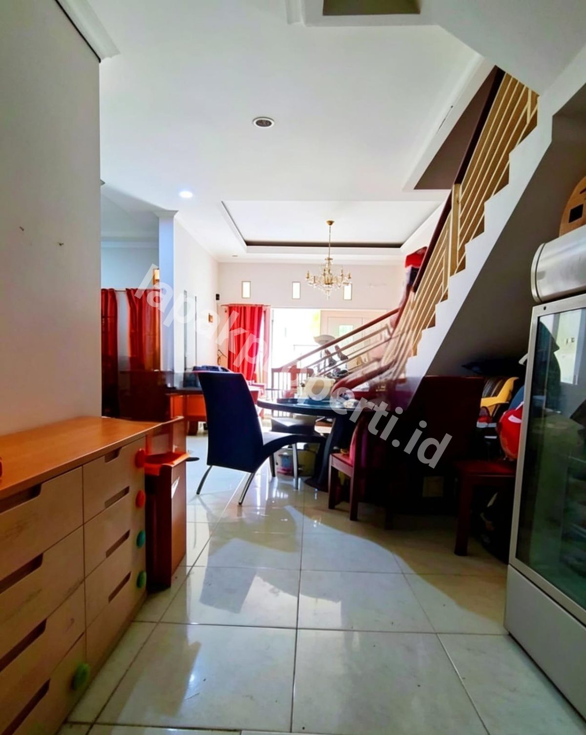 Foto Rumah Dalam Komplek Dekat Taman Di Pondok Kelapa Jakarta Timur - 6