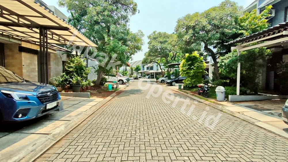 Foto Rumah Dalam Cluster Premier Rieviera Di Rawamangun Jakarta Timur - 11