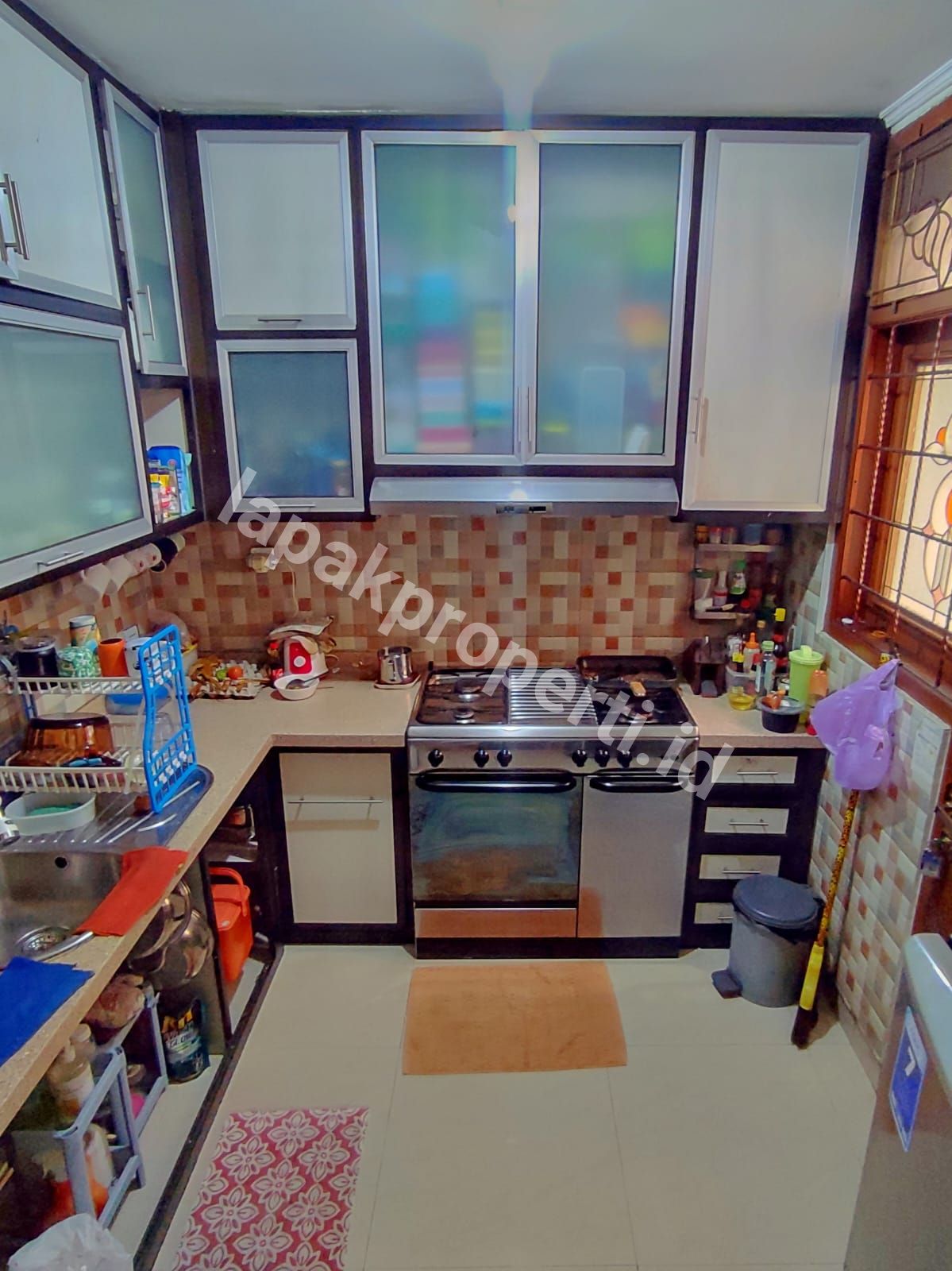 Foto Rumah Secondary Dalam Komplek one gate - 14