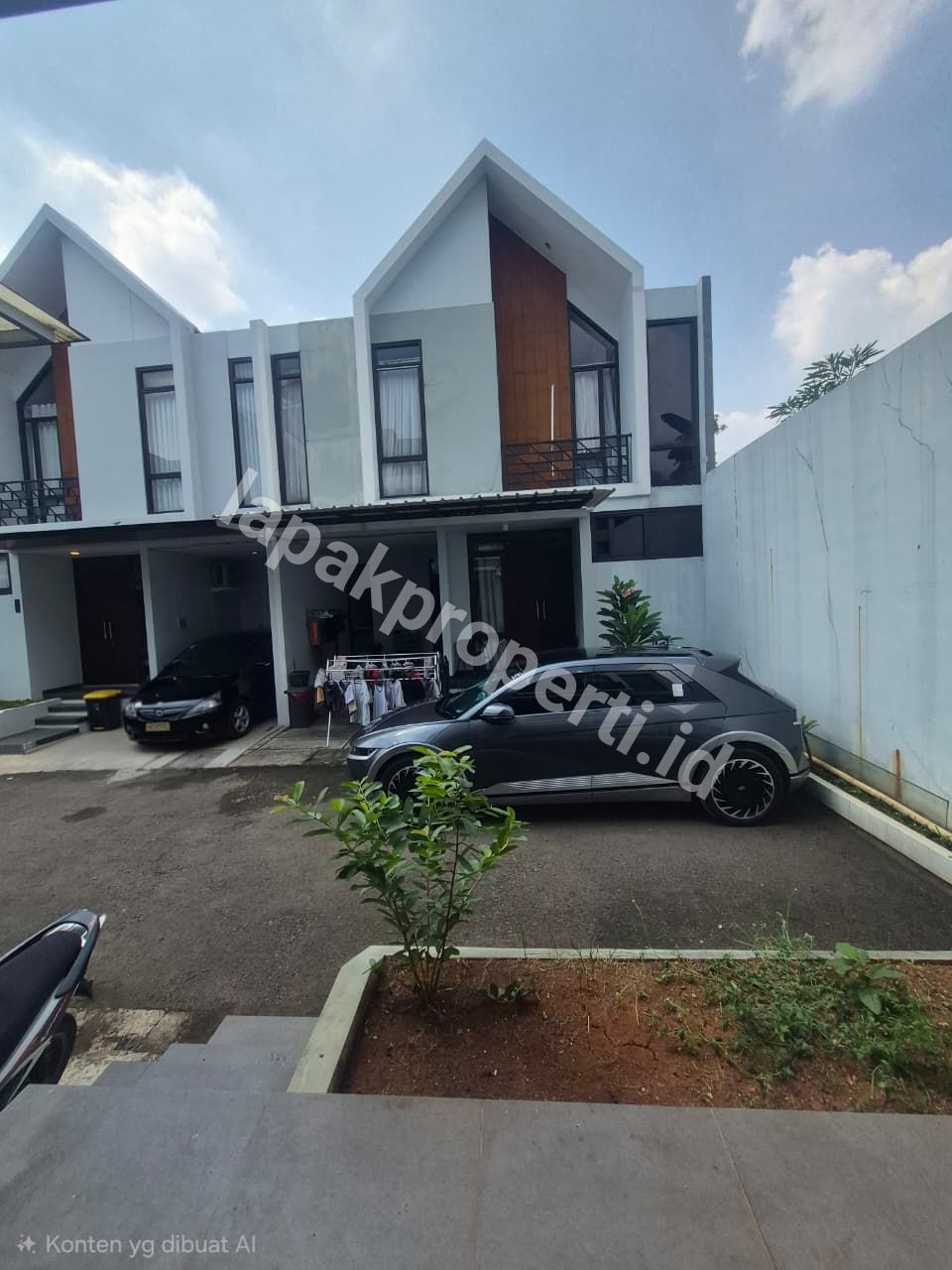 Dijual Rumah Secondary Dalam Cluster Siap Huni