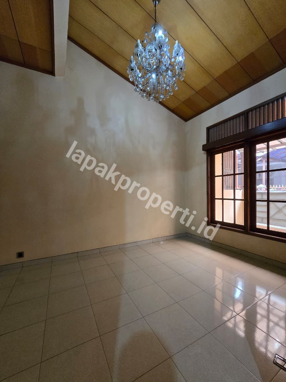 Foto Dijual rumah Secondary Dalam komplek Di Duren Sawit Jakarta Timur - 13