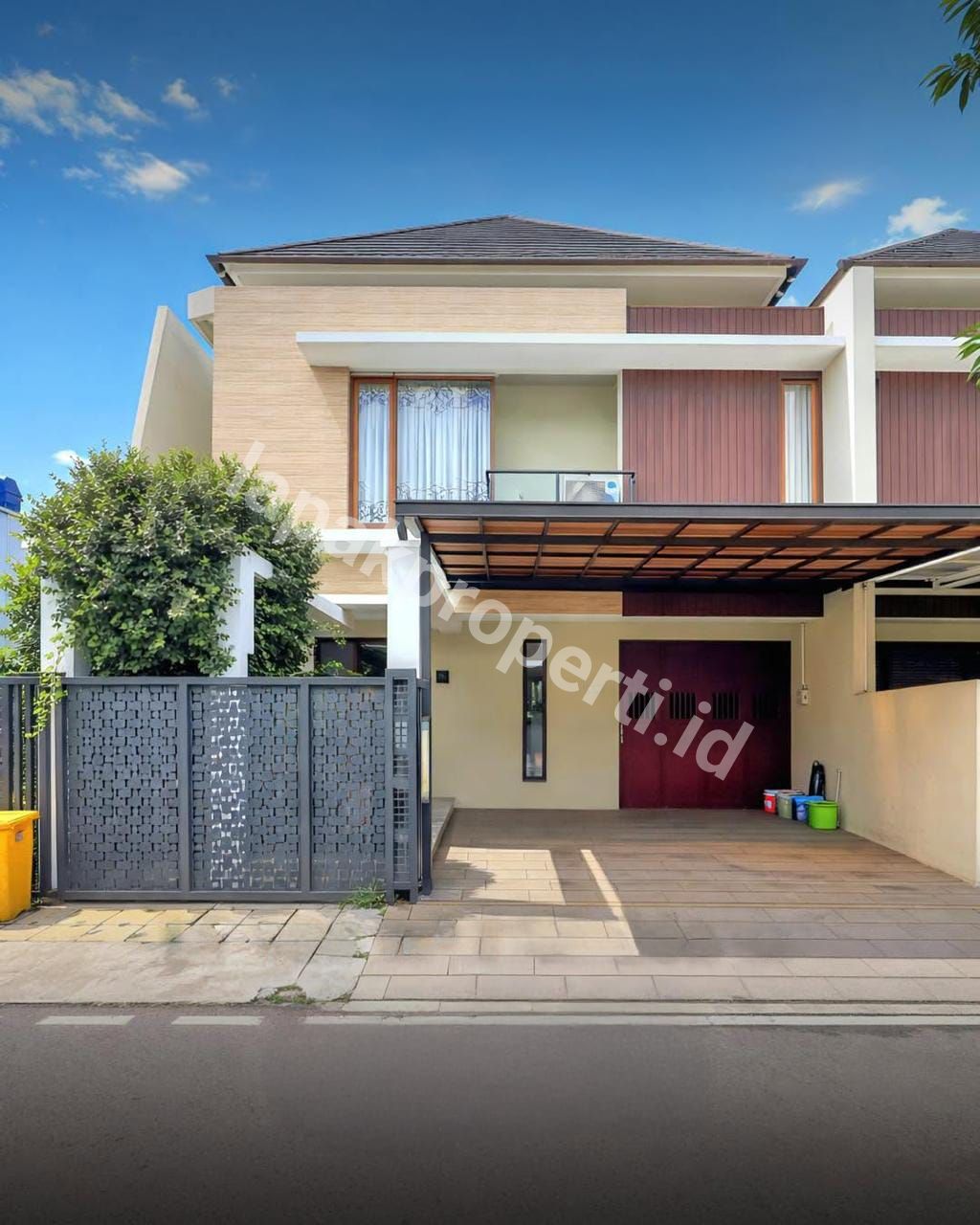Rumah Mewah Full Furnished Dalam komplek One Gate Di Cempaka Putih Jakarta Pusat