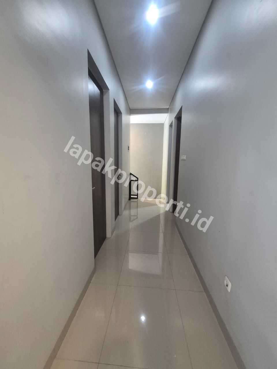 Foto Dijual Rumah Secondary Dalam Cluster Siap Huni - 4