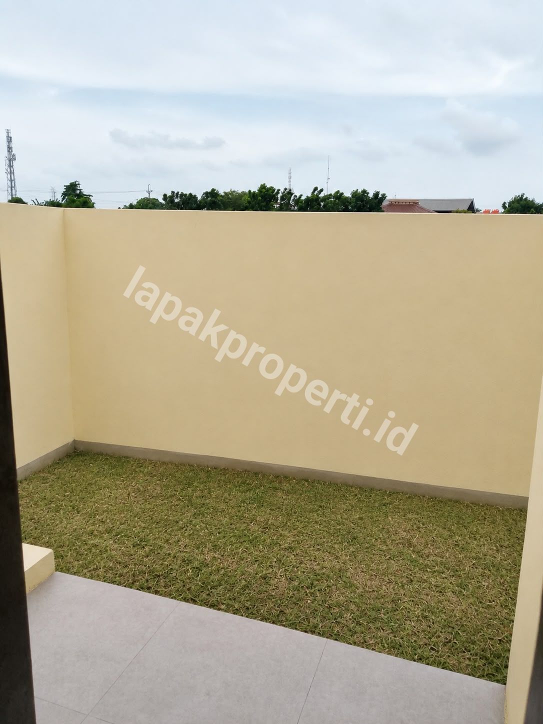 Foto DISEWAKAN Rumah Baru di Jababeka Cikarang Utara Deltamas MM2100 - 7