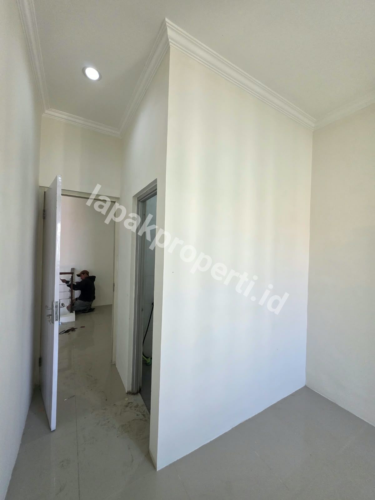 Foto Jual Harga Bawah Pasar Rumah 2 lantai 3 kamar di Gading Indah Regency Surabaya Timur dekat Kedungcowek, Kenjeran - 5