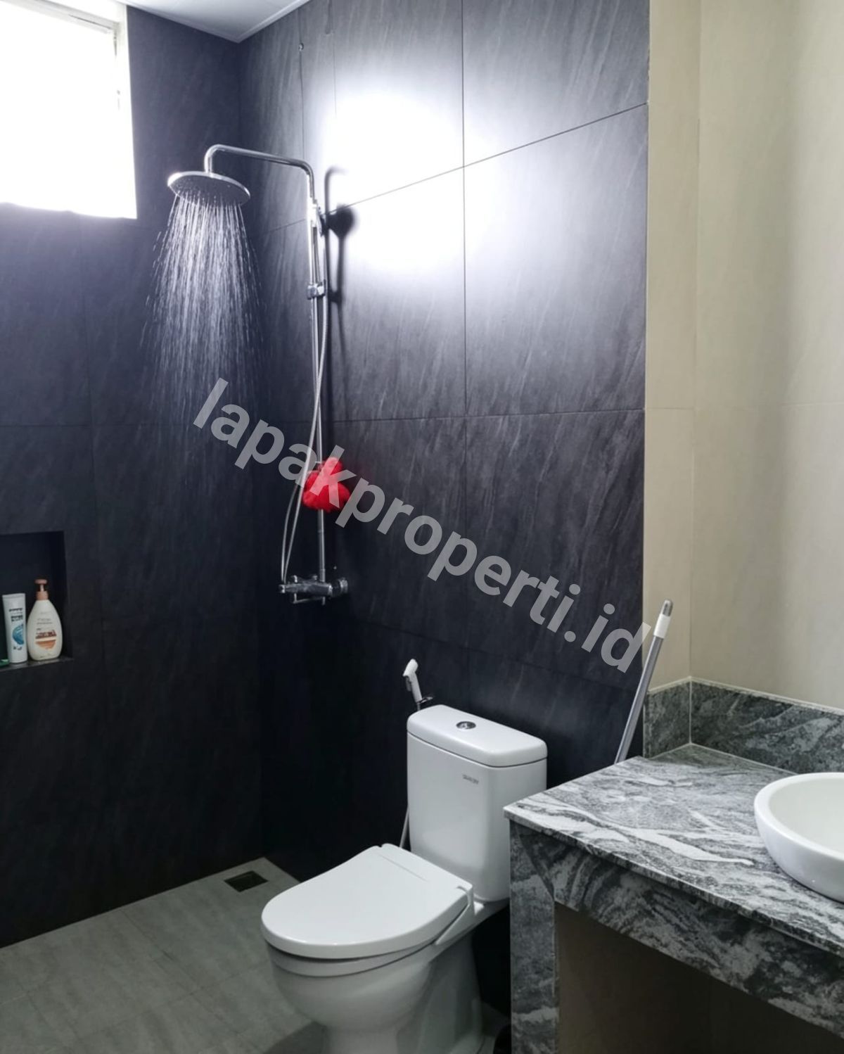 Foto Dijual Rumah Secondary Dalam Perumahan Di Setu Cipayung - 6