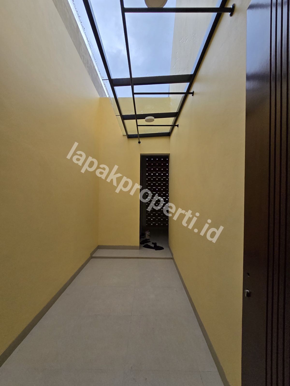 Foto Dijual Rumah Baru Dalam Komplek Di Cempaka putih Tengah - 11