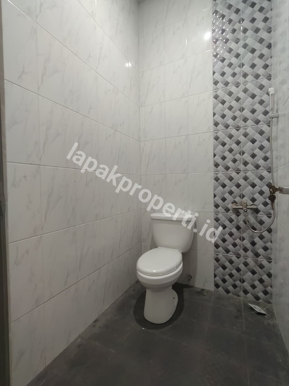Foto Rumah Baru Dalam Twonhouse Di Cipayung Jakarta Timur - 7