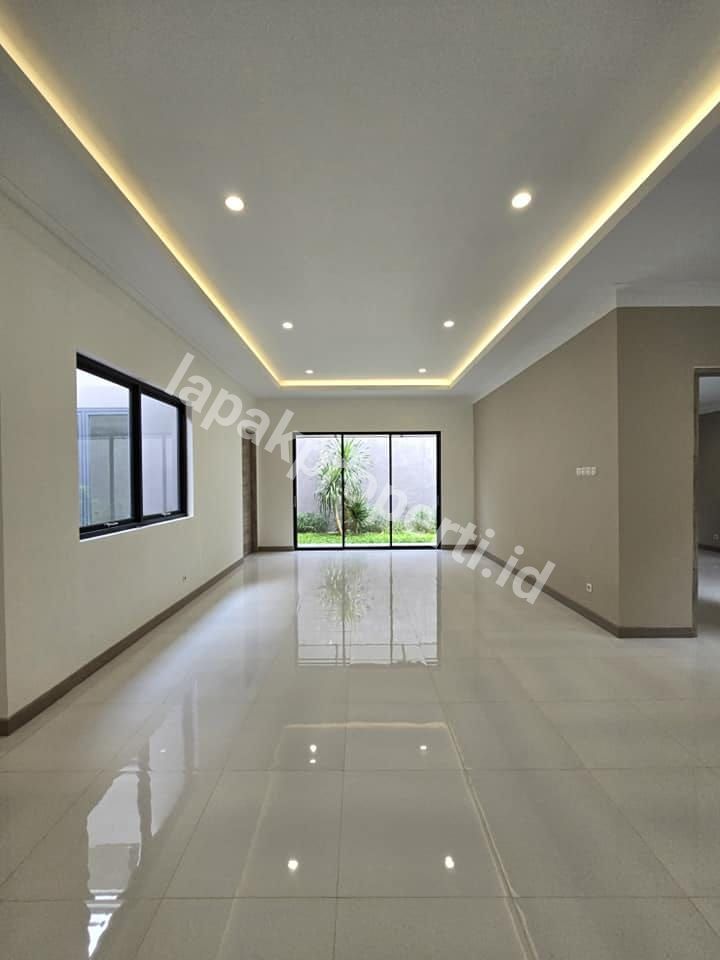 Foto Dijual Rumah 1 lantai Dalam komplek Di Cipinang Elok - 8
