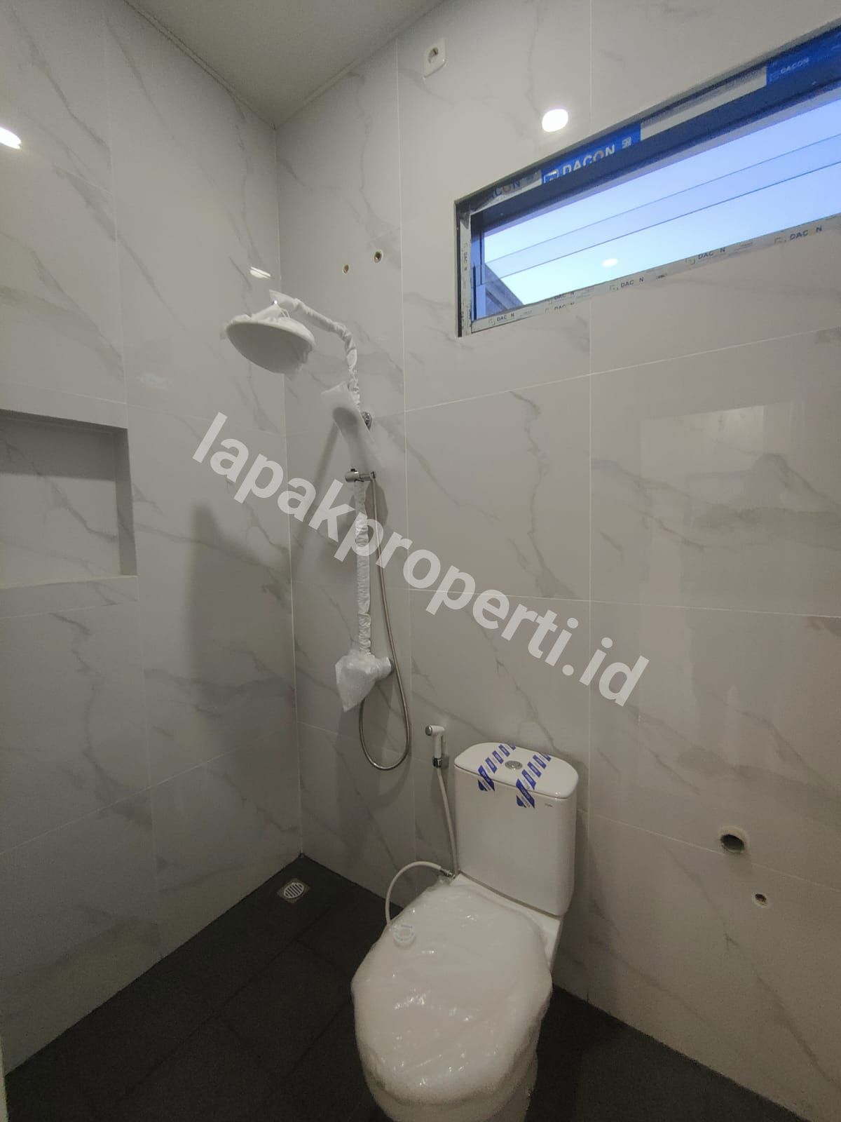 Foto Dijual Rumah Baru On Progres Lokasi Strategis Di Pondok Bambu Jakarta Timur - 15