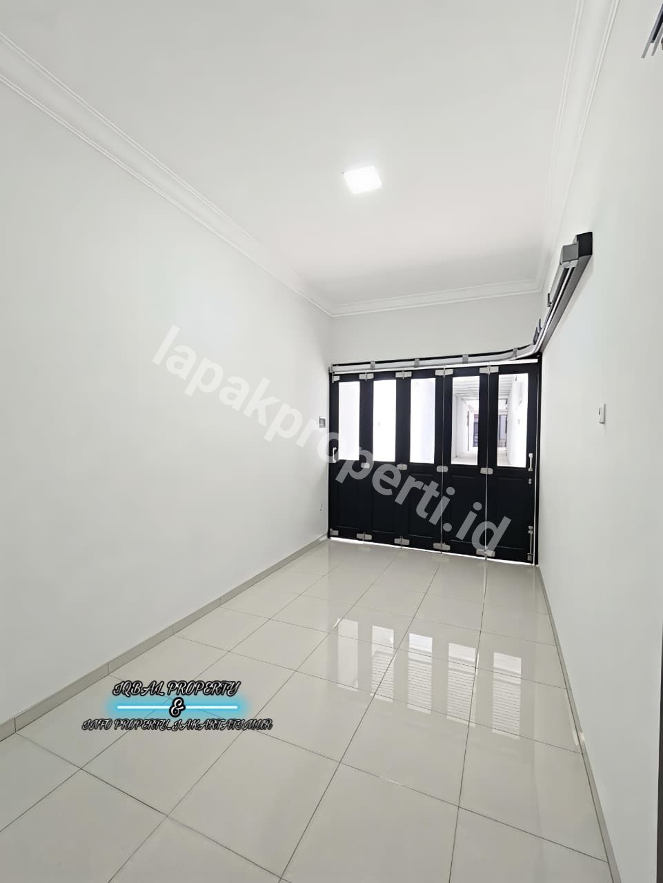 Foto Dijual rumah Baru Dalam Komplek Di Pondok Kelapa Jakarta Timur - 3