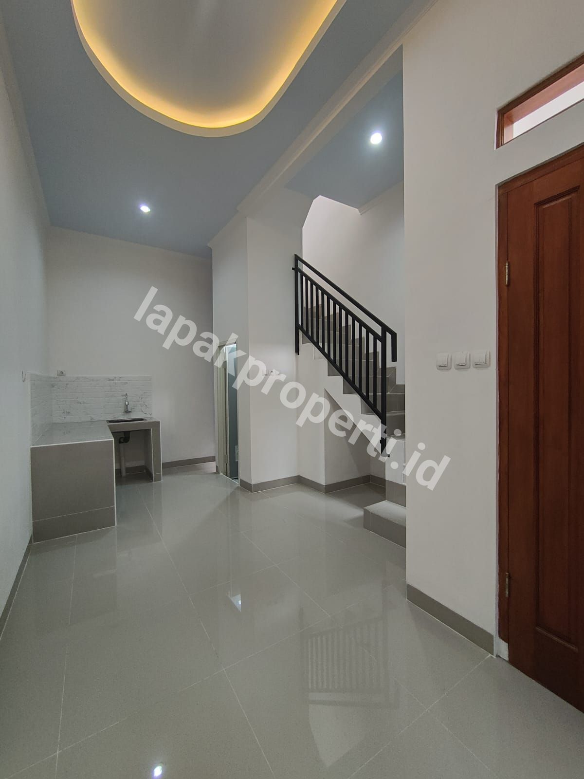Foto Dijual Rumah Baru Siap Huni Akses Motor Di Matraman Jakarta Timur - 3