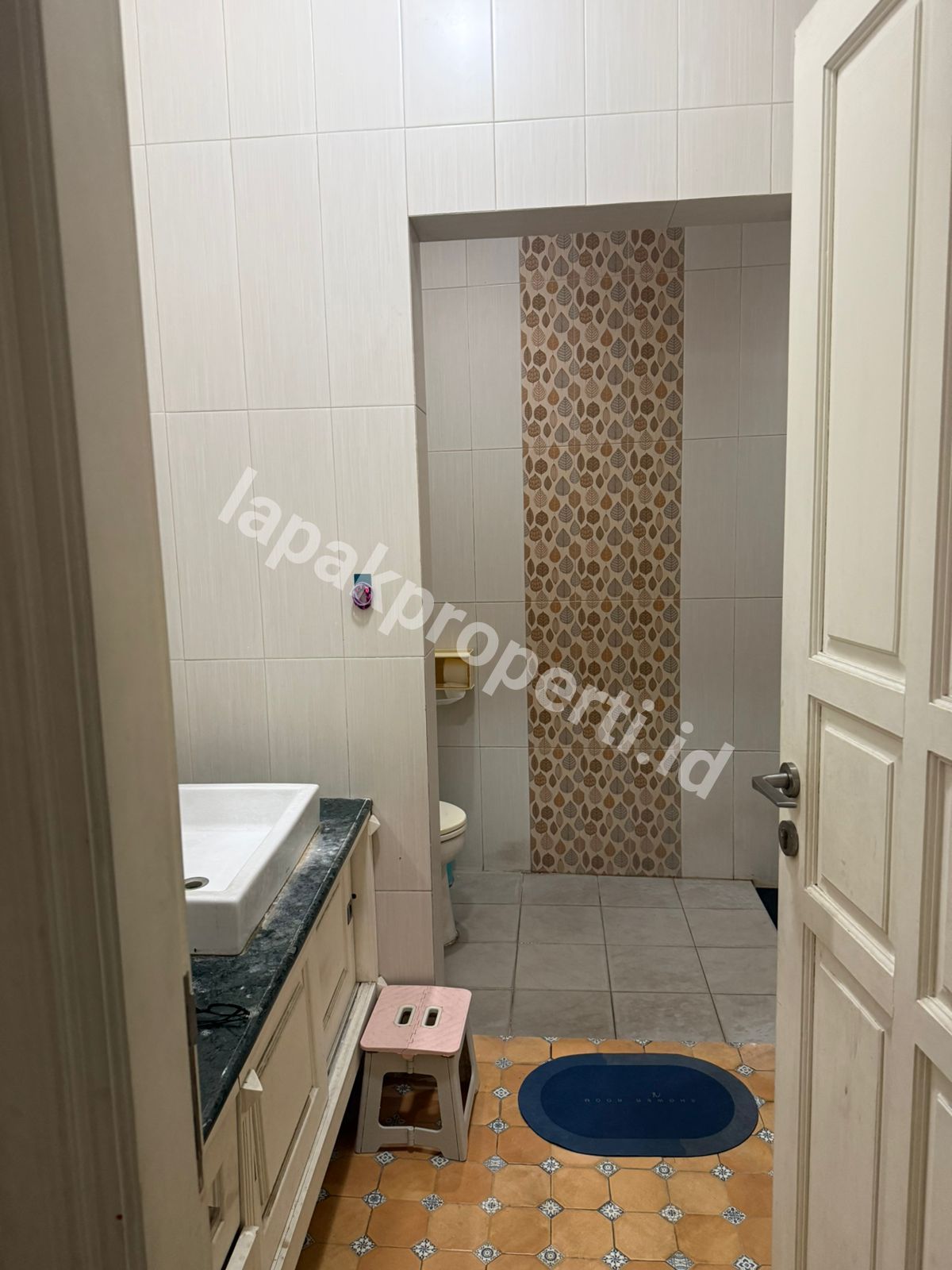 Foto Dijual Rumah Secondary Dalam komplek Di Jatibarang Pulo gadung Jakarta Timur - 3