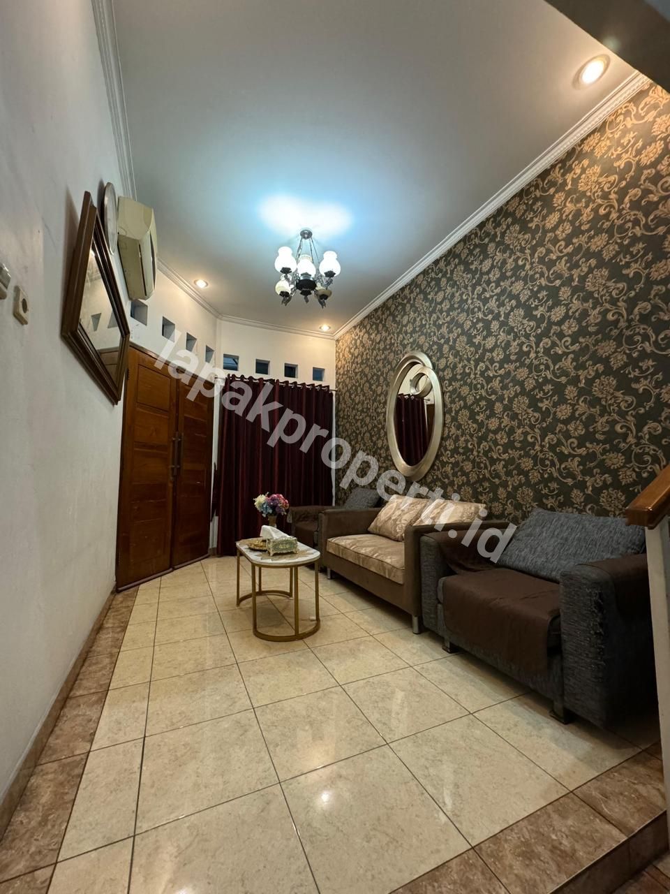 Foto Dijual Rumah Kokoh Terawat Dalam komplek Di Pondok Bambu Jakarta Timur - 5