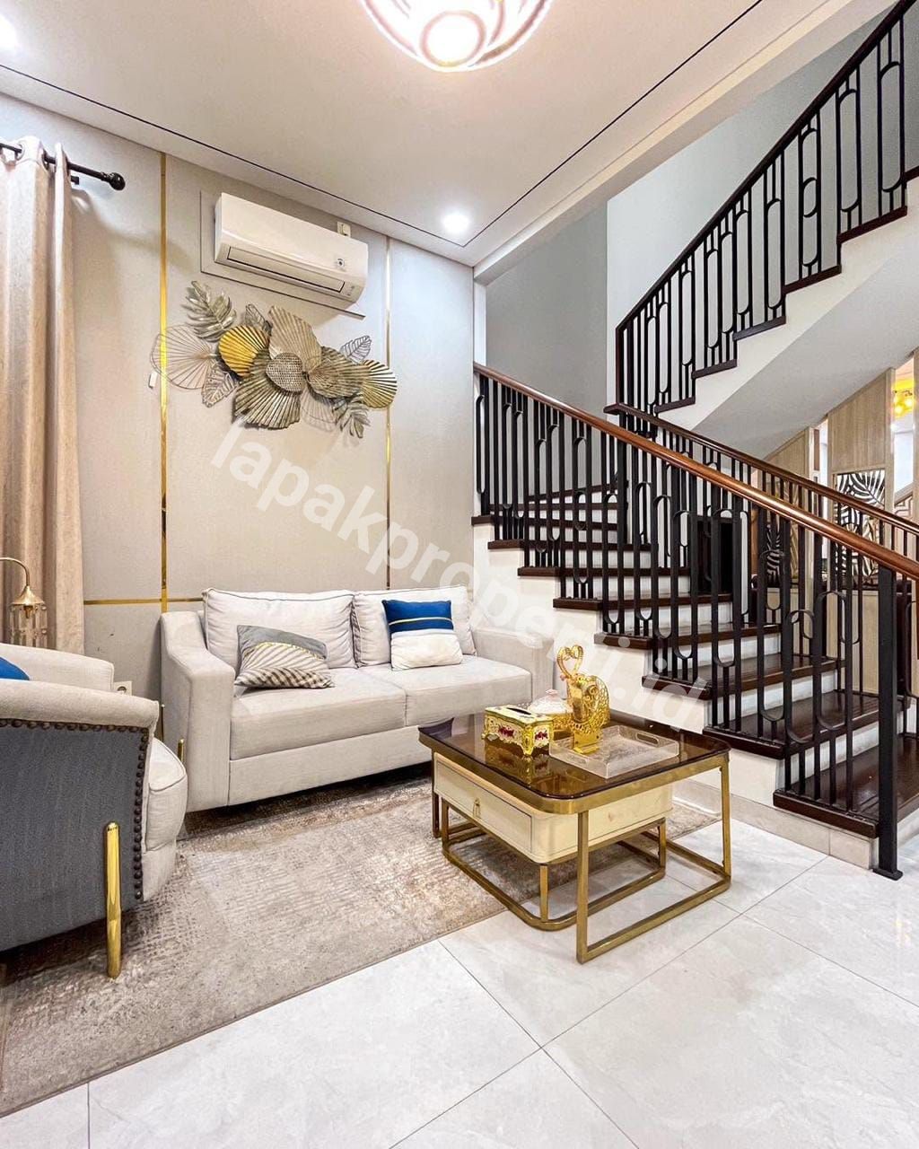 Foto Rumah Mewah Full Furnished Dalam komplek One Gate Di Cempaka Putih Jakarta Pusat - 6