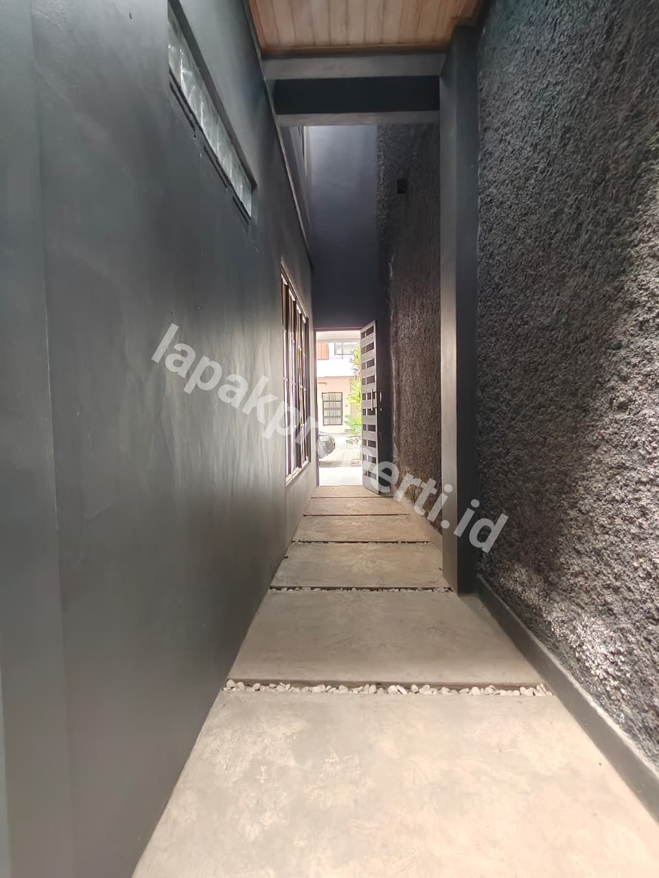 Foto Rumah Baru Dalam Twonhouse Siap Huni Di Cipayung Jakarta Timur - 15