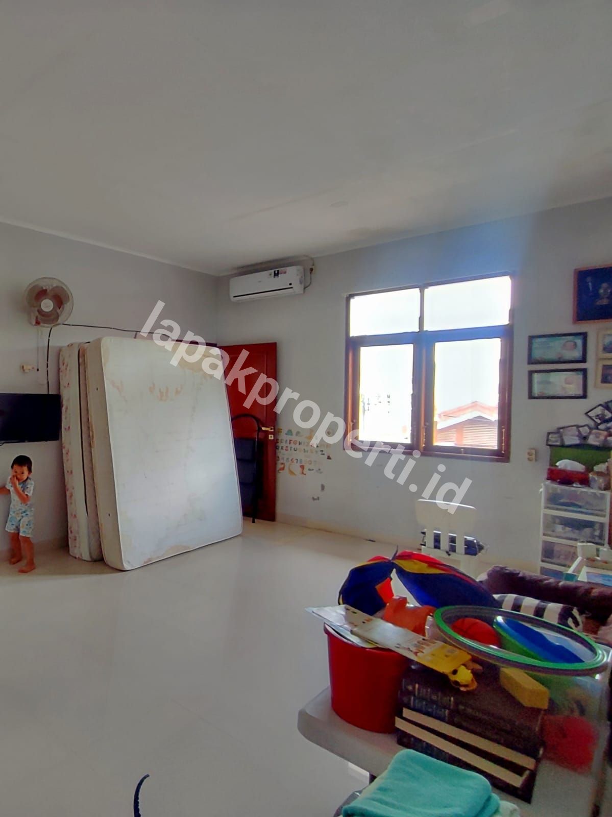 Foto Rumah Secondary Dalam Komplek one gate - 9