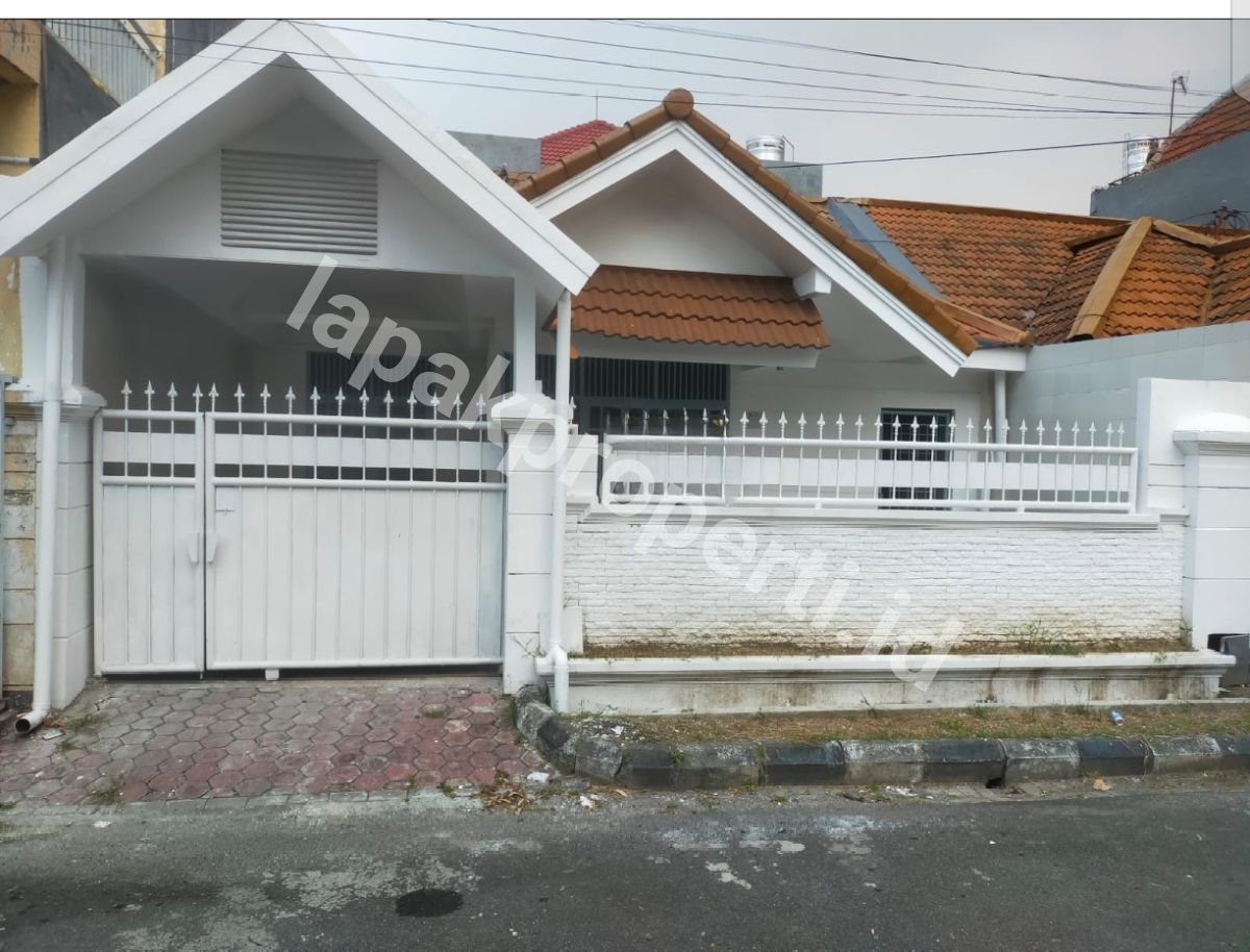 Disewakan Rumab Sutorejo Siap Huni 1 lantai Kamar 3 Kosongan