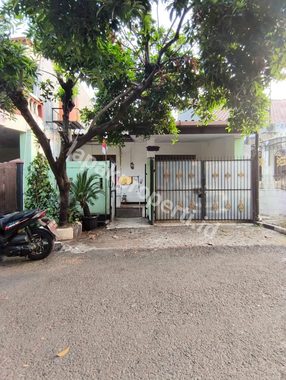 Rumah murah dalam komplek Akses Jalan y