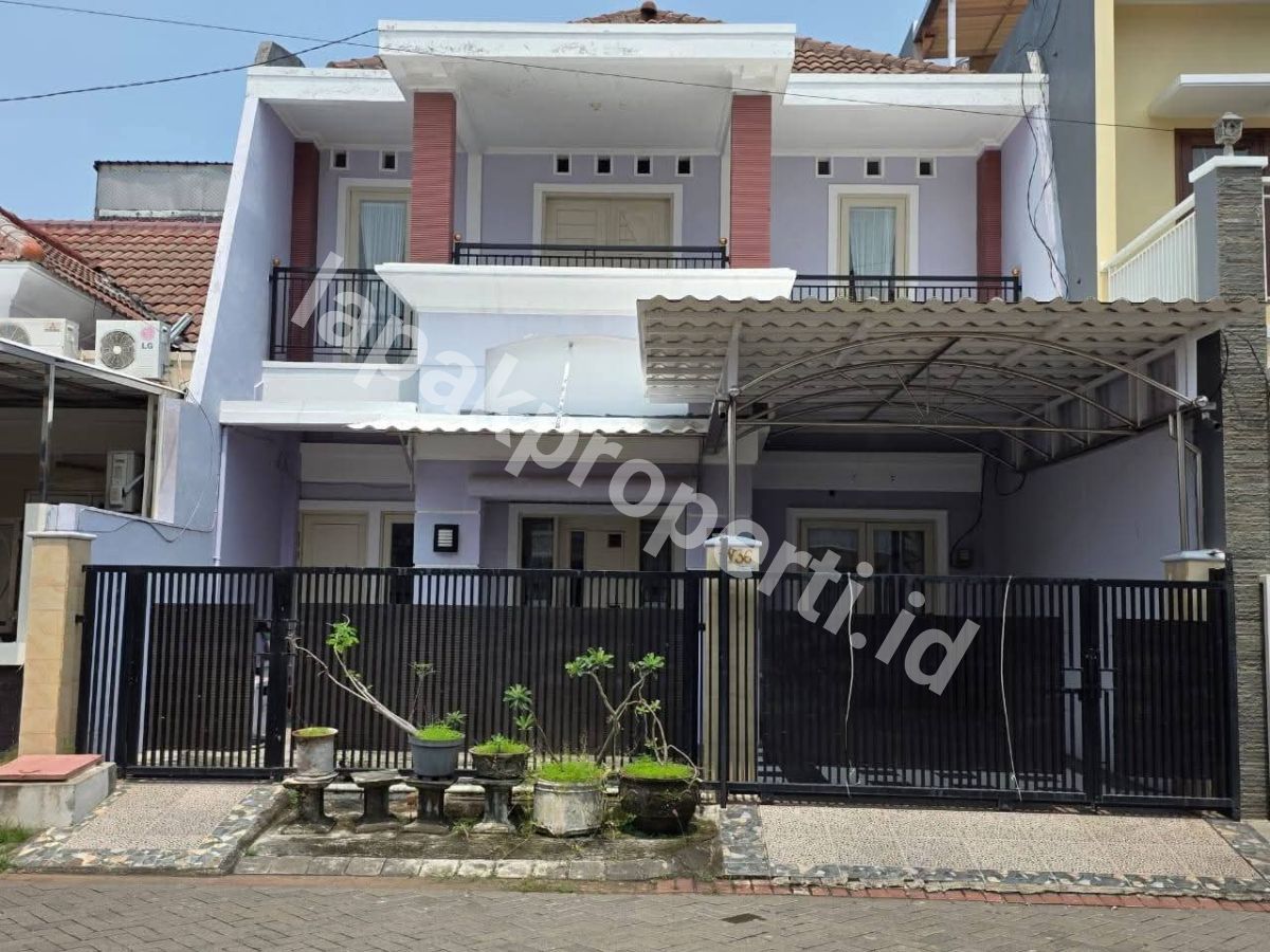 Disewakan Rumah 5 kamar Pantai Mentari Surabaya Timur dekat Raya Kenjeran