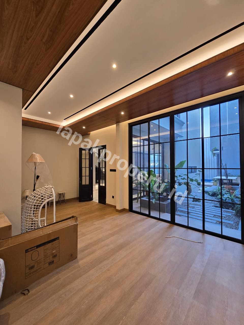 Foto Dijual Rumah Mewah Full Furnished Dalam Dengan Private Poll Di Cempaka Putih Jakarta Pusat - 6