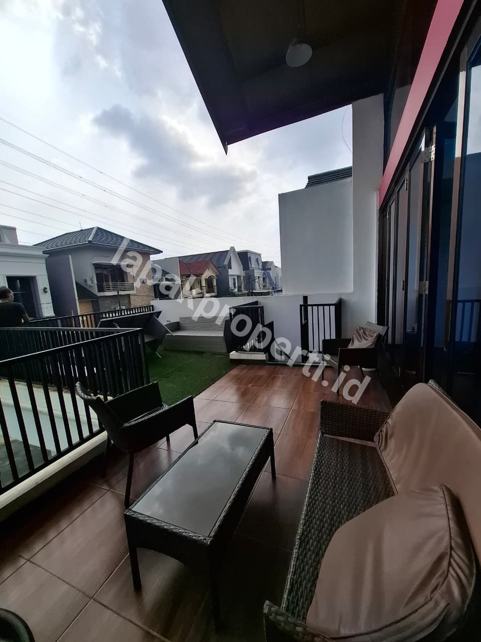 Foto Dijual rumah Secondary Dalam Cluster Siap Huni - 11