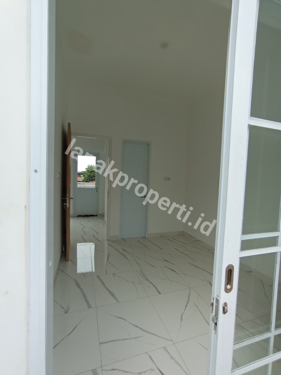 Foto Dijual Rumah Baru dalap Cluster bebas Banjir Di Jatikramat Kota Bekasi - 9