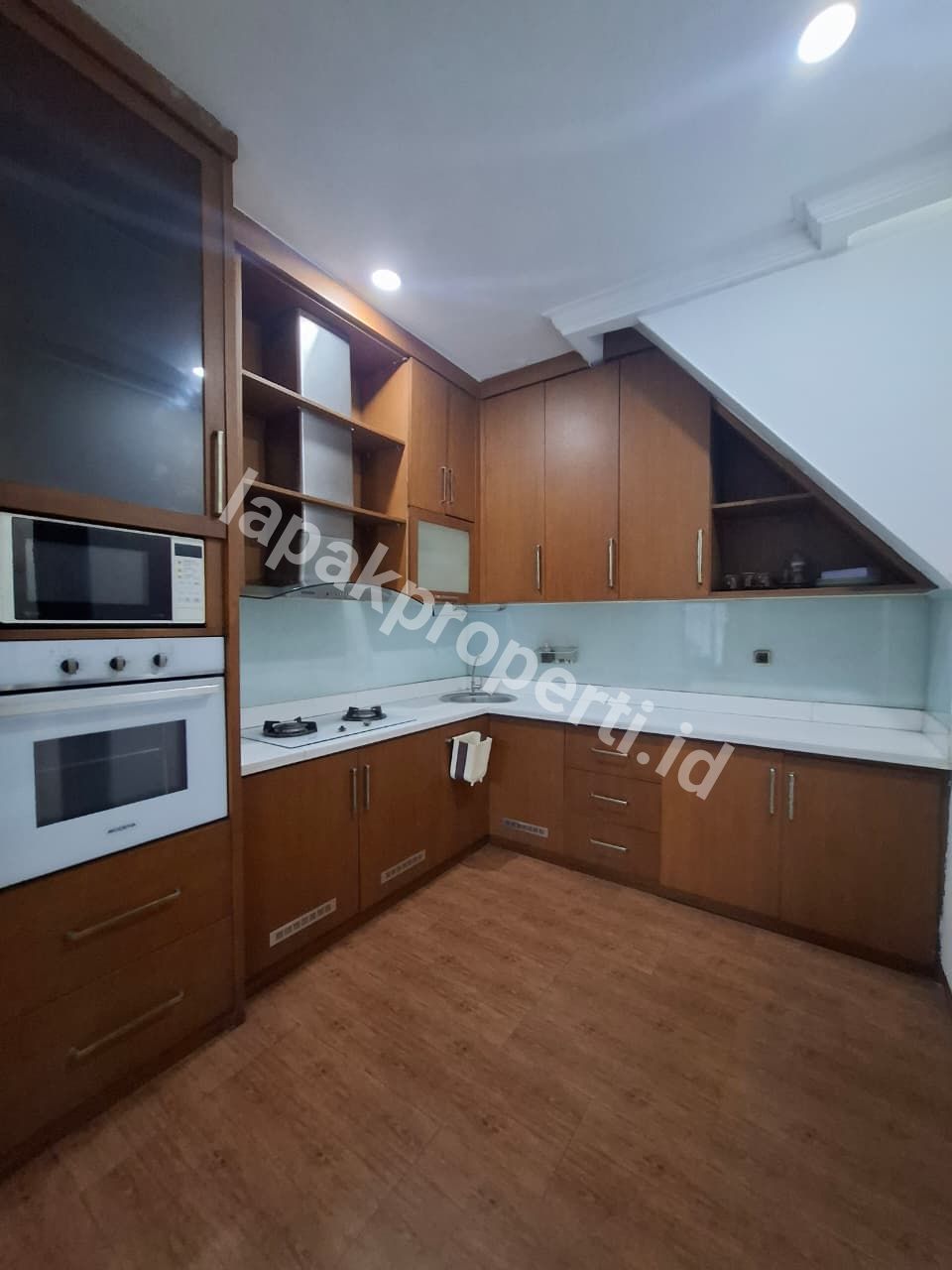Foto Dijual rumah Secondary Dalam Cluster Siap Huni - 14