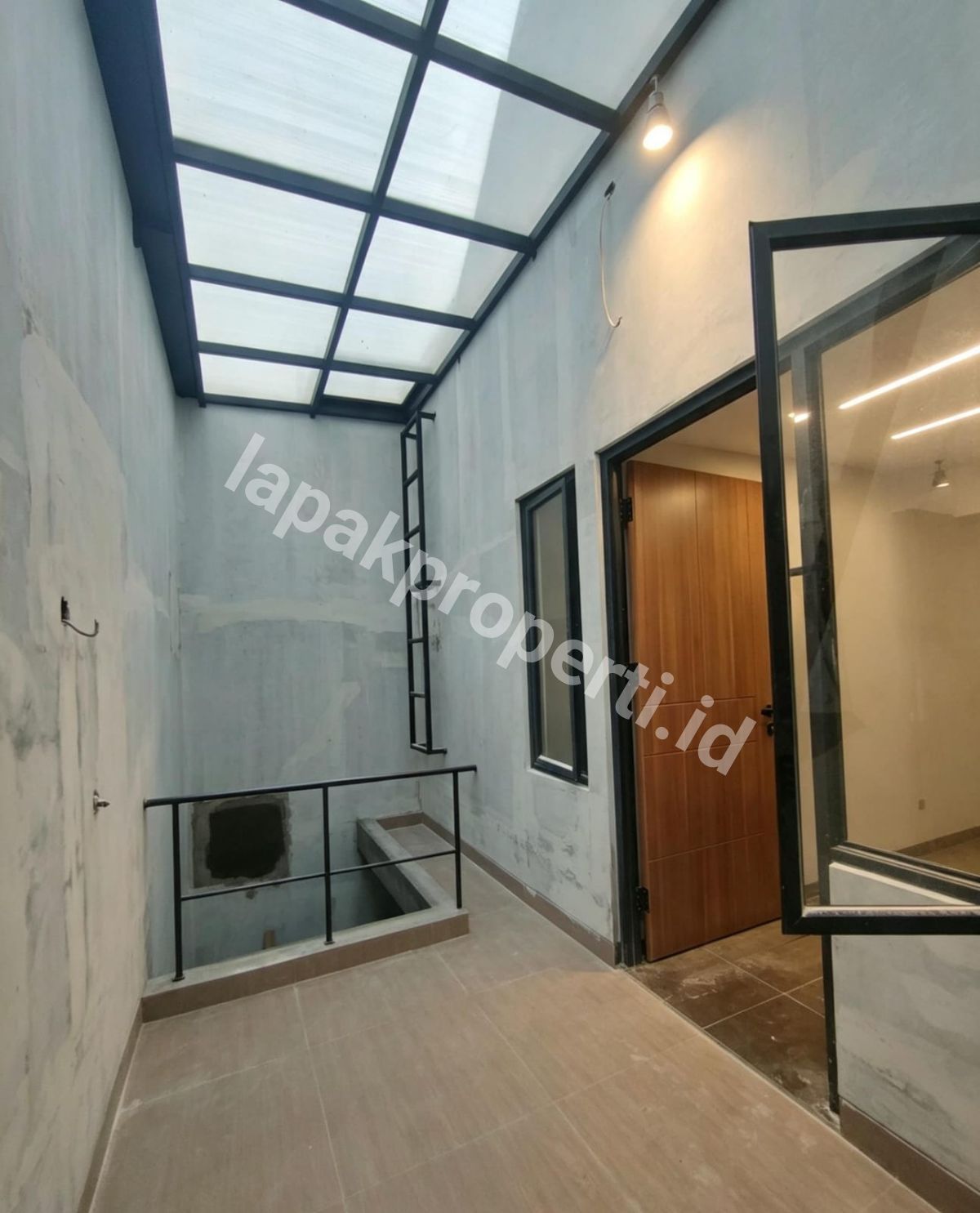Foto Dijual Rumah Baru Non komplek Di Cipinang Kebembem - 13