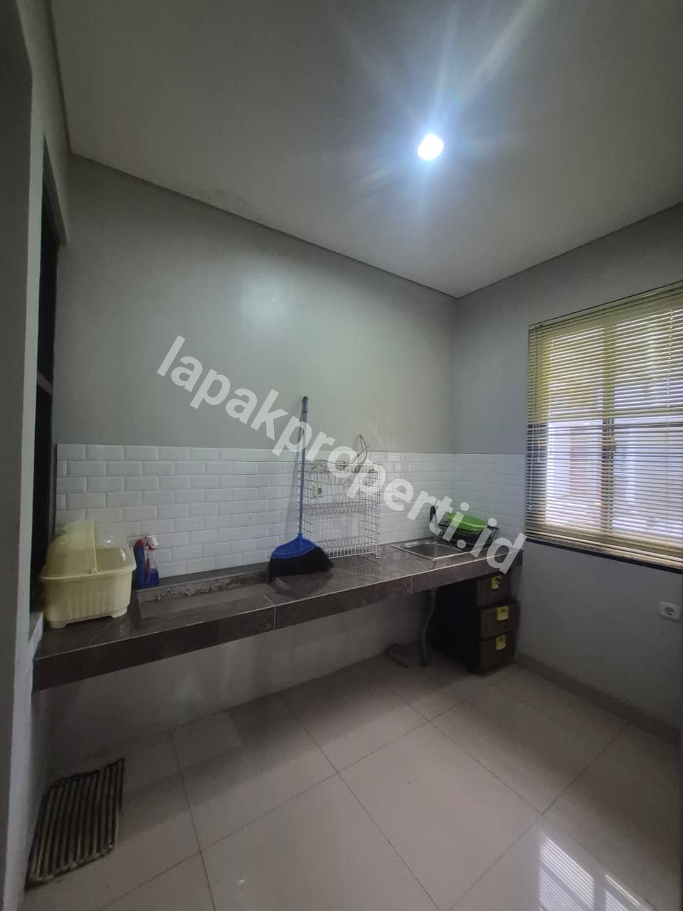 Foto Dijual Rumah Secondary Dalam Cluster Siap Huni - 7