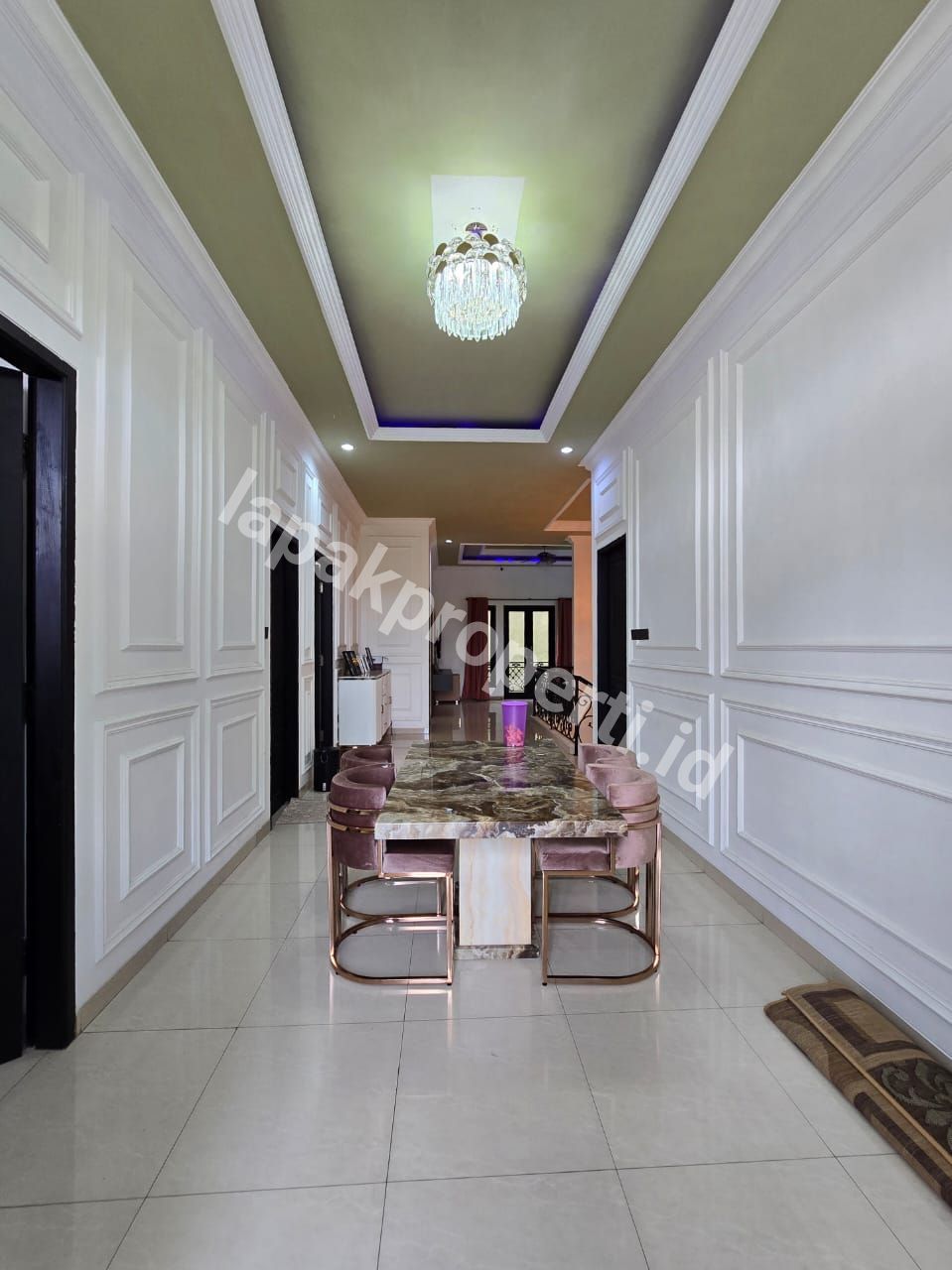 Foto Rumah Second Fully Furnished Dalam Komplek Di Duren Sawit Jakarta Timur - 14